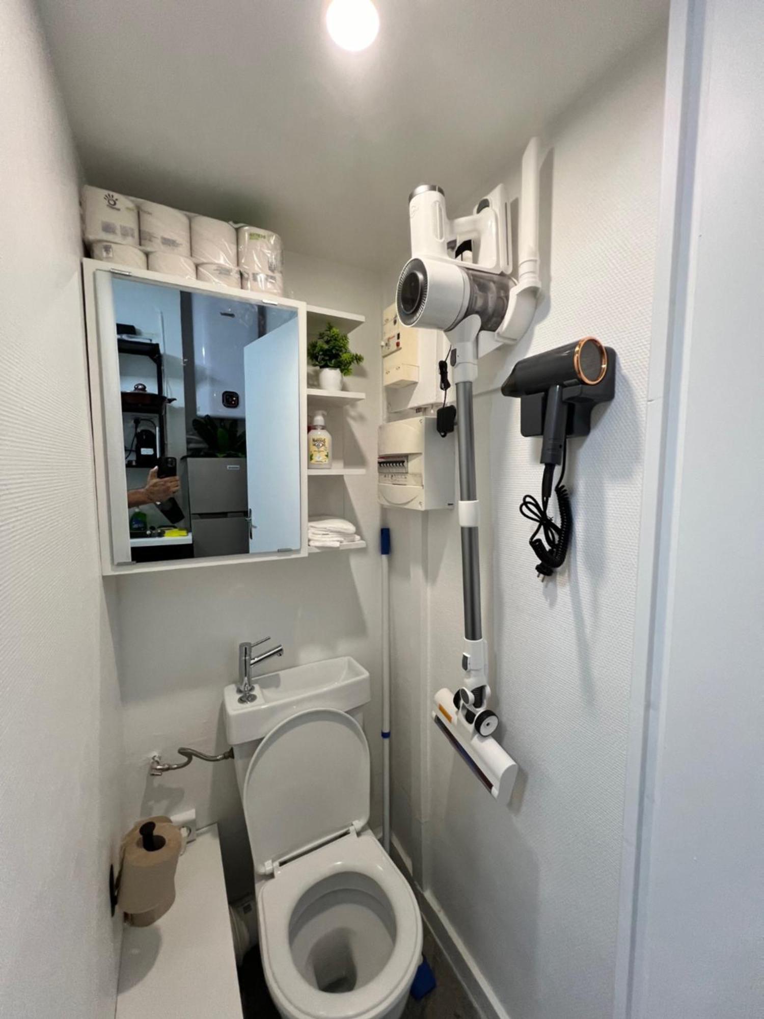 Paris Bastille Bercy Gare De Lyon Chambre Climatisee 9M2 Ideal 1 Pers ,Max 2 Pers Exterior photo