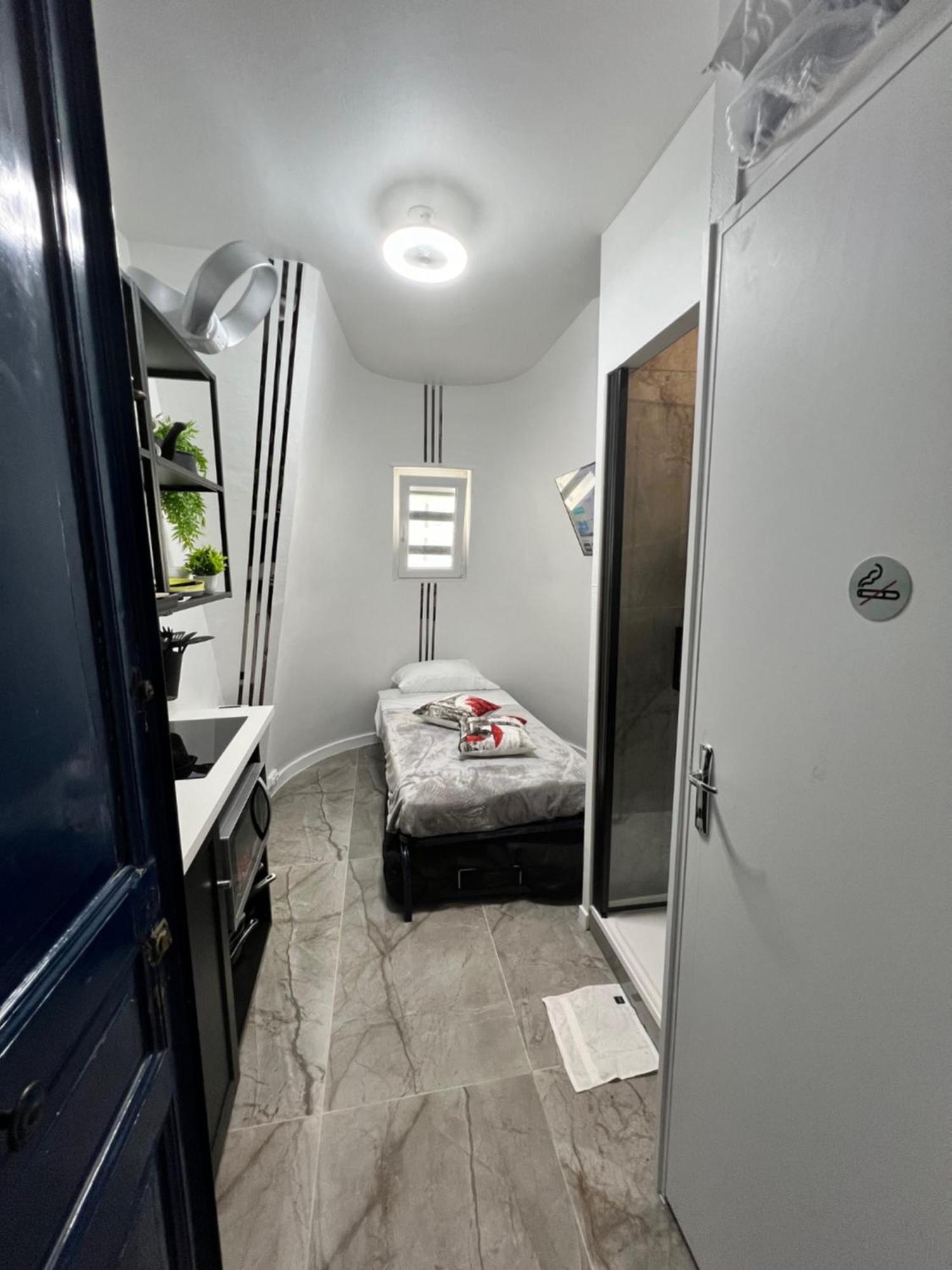 Paris Bastille Bercy Gare De Lyon Chambre Climatisee 9M2 Ideal 1 Pers ,Max 2 Pers Exterior photo